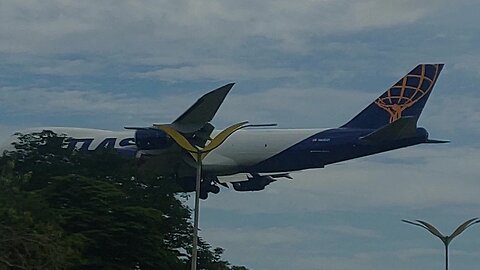 Airbus A321NEO PS-LBI coming from Brasília to Manaus,Boeing 747-8F N859GT coming from Miami 2 Manaus