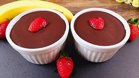 Take oats, cocoa and bananas and make this amazing dessert! Gluten free, NO sugar, NO oven!