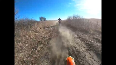 KTM 500 Chasing Honda CRF450L