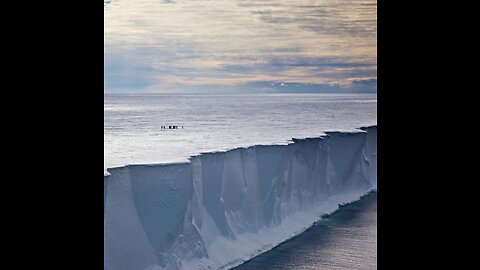 The Antarctic Wall