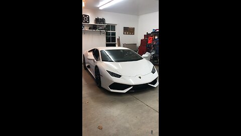 Lamborghini Huracan Startup and Rev