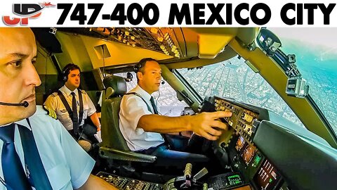 Piloting BOEING 747 to Mexico City | Cockpit Views