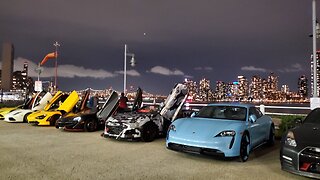 Supercar cruising NYC