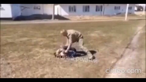 An apparent father goes fully mad and beats a boy for expressing pro-Russian views