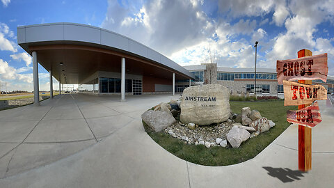 Ghost Town USA – Airstream Worldwide HQ Jackson Center, OH Is An Off Grid Life Possible in 2023?