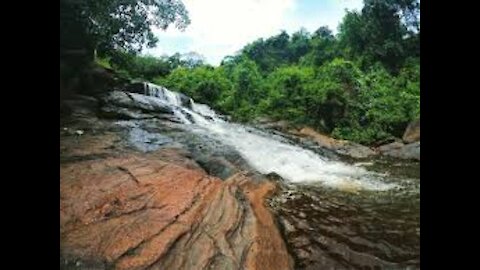 Tudugala Falls is the most beautiful and popular waterfall in Sri Lanka 🇱🇰