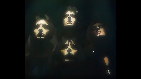 Queen Bohemian Rhapsody 1975 1080p anime effect