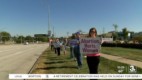 Omaha parishes stand against abortion in "Life Chain"