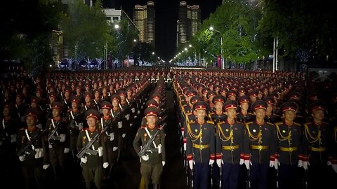 Новейшие баллистические ракеты и беспилотники Северной Кореи на масштабном военном параде