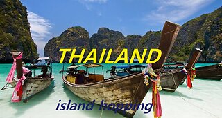Island hopping in beautiful Thailand