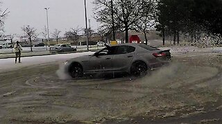 Supercar club can't resist drifting in snowy parking lot