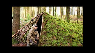 1 Year Secret Primitive Stealth Shelter, Moss Roof. Bushcraft - Survival Wilderness Hut