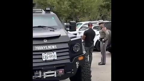 ALEX JONES🇺🇸🛻👮🚓📢💬FORCED TO PULL OVER BY TEXAS STATE TROOPERS👮‍♂️🚨🛻🚔💫