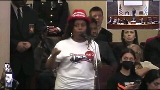 "Chicagoan in MAGA Hat Confronts Mayor Over Funding"