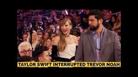 Taylor Swift and Meryl Streep Enter Grammys Late, Interrupting Trevor Noah’s Monologue