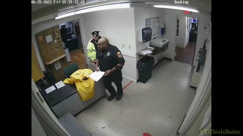 Ohio Police Chief Resigns After Surveillance Footage Captured Him Putting KKK Note on Officer’s Desk