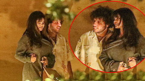 Selena Gomez and boyfriend Benny Blanco are having a romantic meal at Nobu, and Selena seems smitten