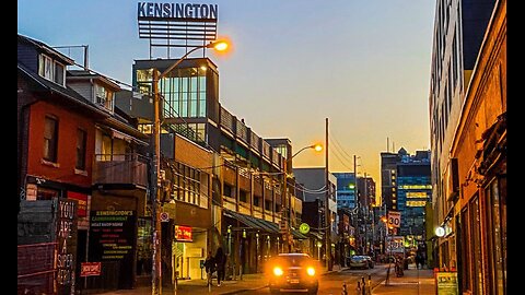 Exploring Toronto, Canada | Kensington Market Walking Tour