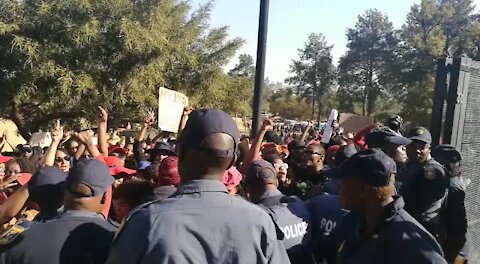 #TotalShutdown protesters clash with police, demand Ramaphosa (MC5)