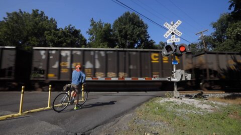 Newsy Investigates: Increasing Incidents At Rail Crossings