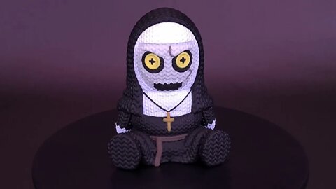 Handmade by Robots Knit Series The Nun Valak Collectible Vinyl Figure Review @The Review Spot