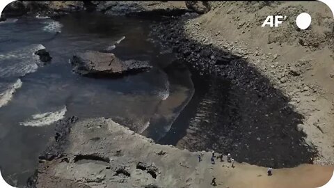 Derrame de petróleo en Perú por fuerte oleaje tras erupción en Tonga | AFP