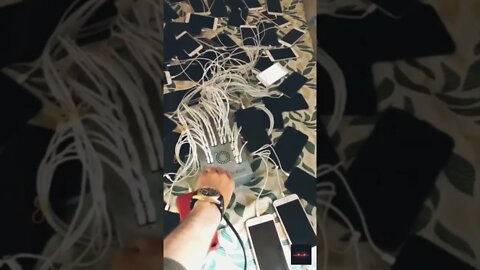 Viral Reel #149 Charging 100 iPhones At The Same Time 😎 | 100 Chagers In An iPhone 😎 #shots