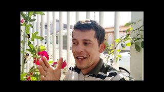 Olá amigos esse vídeo é do amigo Sandro do canal Sandro pomar horta e Jardim