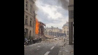 BIG EXPLOSION CAUSED FIRE IN CENTRAL PARIS🔥🚒LEFT DOZENS INJURED🆘🚷♨️🚑