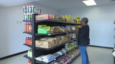 First Hispanic grocery store in Marinette opens