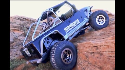 EXTREME OFF ROAD ON A MODIFIED JEEP