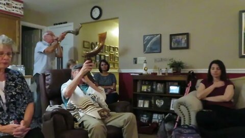 Sounding the shofars - Martin/Peterman homegroup in Charlotte, NC, USA 07.29.22
