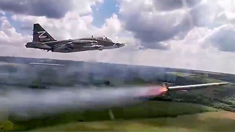 CRAZY ACTION OF THE SU-25 COMBAT AIRCRAFT