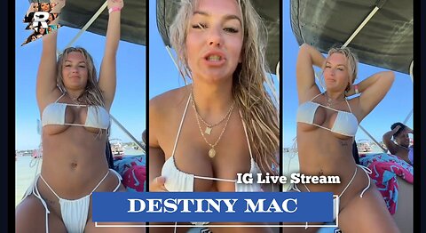 Destiny Mac Twerking in bikini