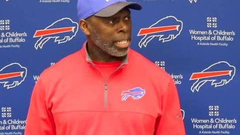 Bills OC Anthony Lynn reveals Sammy Watkins still dealing with broken bone in his foot (12/1/16)