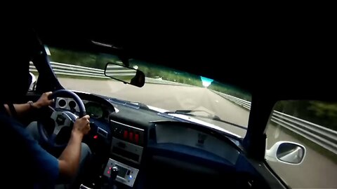 Bugatti Veyron vs Nissan Skyline GT-R R34 #Cars