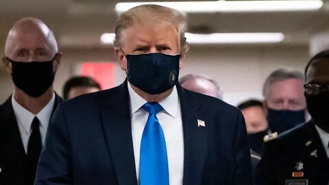Trump Finally Wears a Mask