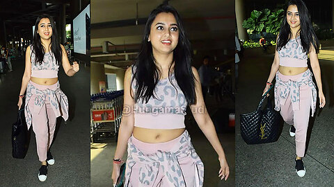 Tejasswi Prakash Looks Happy As She Spotted At Mumbai Airport