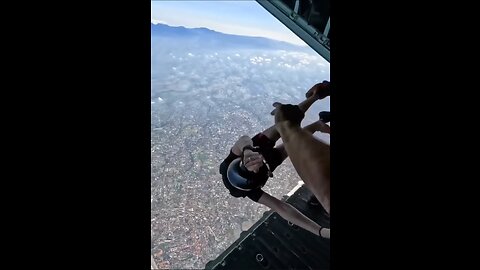 RUSSIAN SKYDIVING, spectacular exit 😎💥