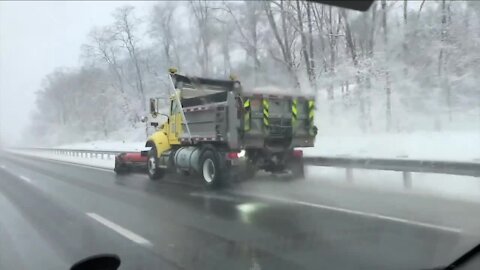 Shortage of plow drivers could make winter commutes extra messy