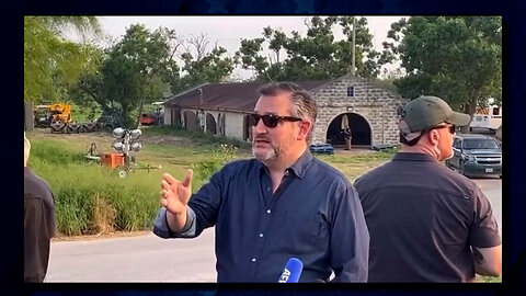 Ted Cruz SCHOOLS Liberal Reporter In Border Visit