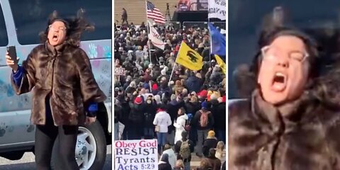 Triggered liberal screams at anti-mandate protestors: 'Stop invading our territory!'