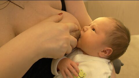 BREASTFEEDING Blessings: Nursing a Newborn!