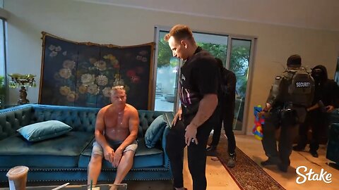 Vitaly Catches Alleged P*dophile in Intense Encounter