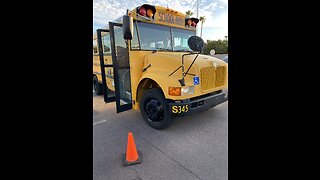 (201) 2004 International IC CE200 #S345 WCL T444E Bus Ride to school (AM Route)