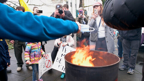 Free Oregon Citizens Burn Their Masks