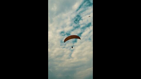 Paragliding Pokhara , Nepal