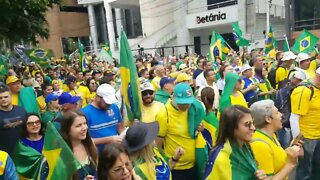 07/09/22, Vila Velha-ES, povo na rua comemorando bicentenário da independência e apoiando Bolsonaro