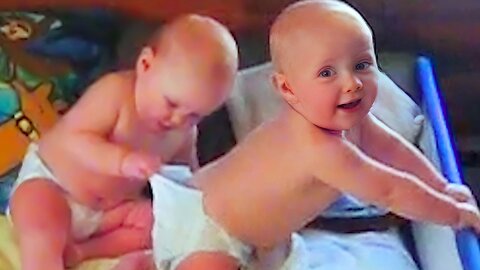 Funniest Twin Babies Never Fail To Make Us Laugh || Cool Peachy