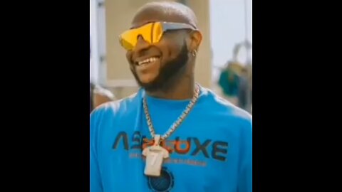 quick OBO videobomb - Davido most famous African